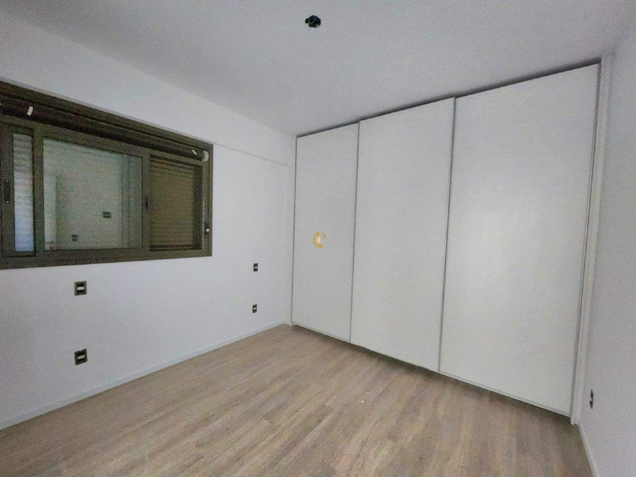 Apartamento à venda com 2 quartos, 66m² - Foto 8