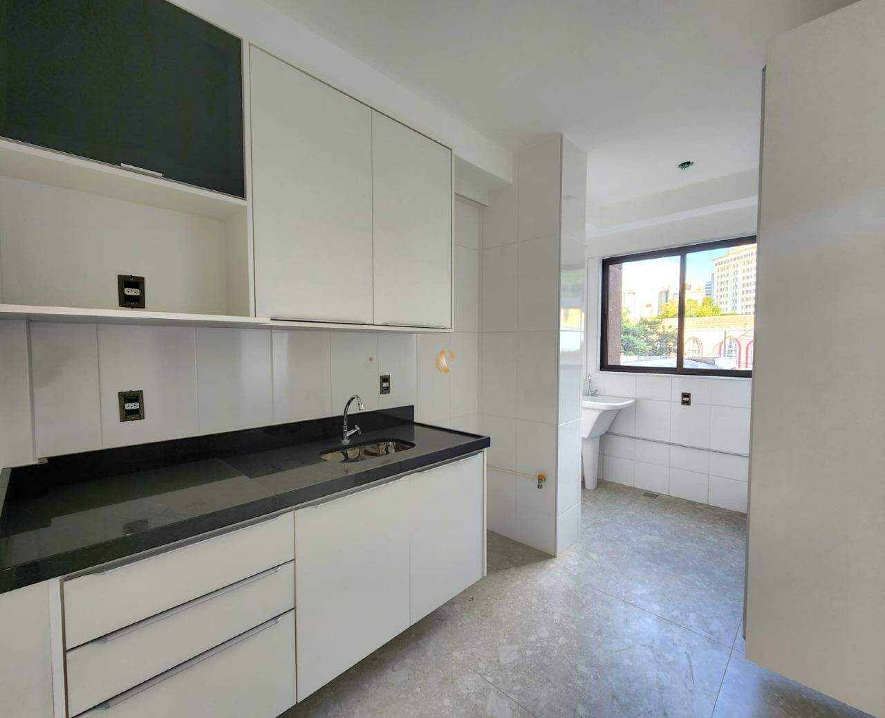 Apartamento à venda com 2 quartos, 66m² - Foto 9