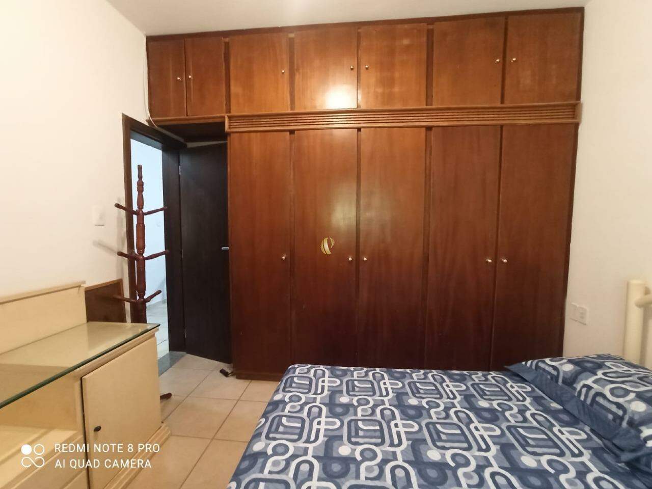 Casa à venda com 5 quartos, 385m² - Foto 2