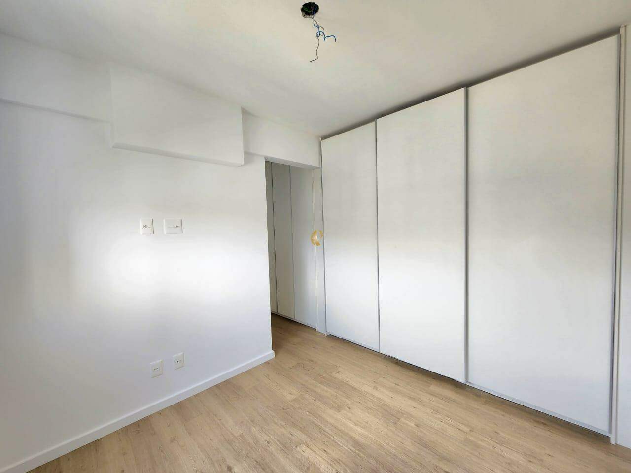 Apartamento à venda com 3 quartos, 85m² - Foto 8