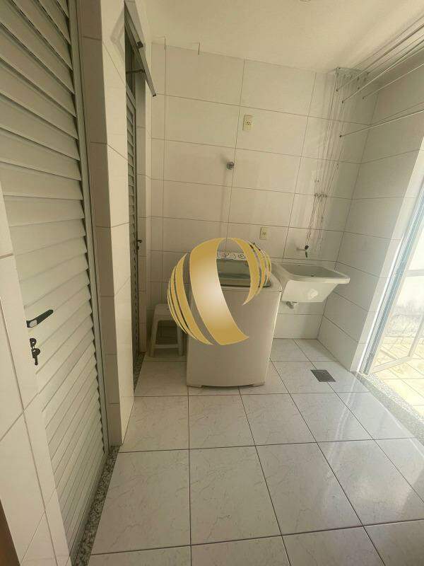 Apartamento à venda com 3 quartos, 174m² - Foto 12