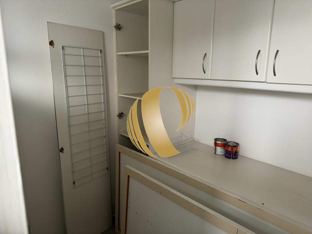 Apartamento para alugar com 2 quartos, 131m² - Foto 8