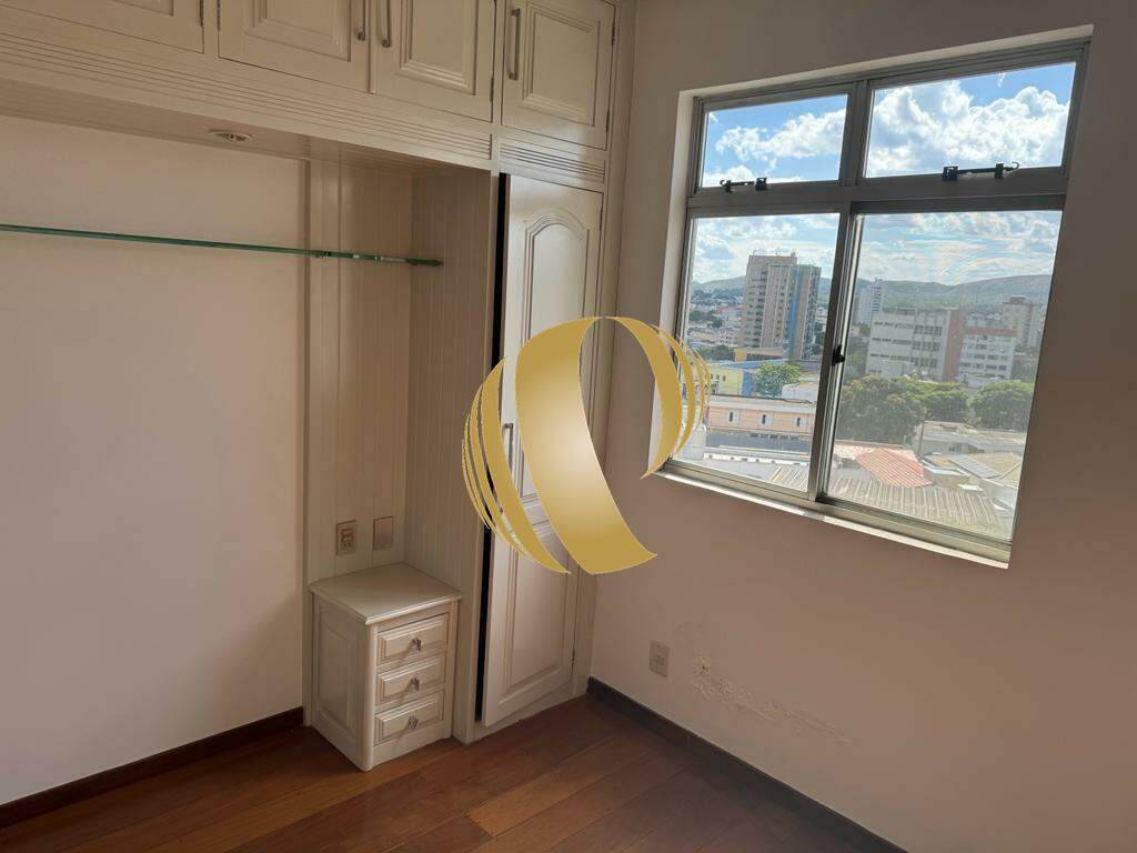 Apartamento para alugar com 2 quartos, 131m² - Foto 18