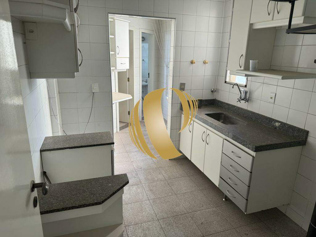 Apartamento para alugar com 2 quartos, 131m² - Foto 9