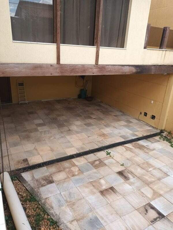 Casa para alugar com 4 quartos, 338m² - Foto 5