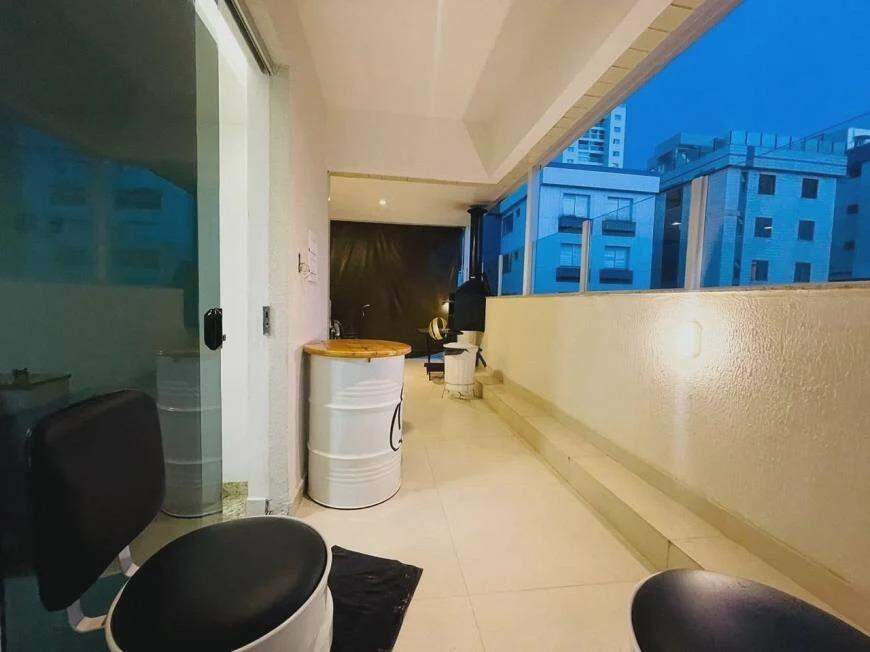 Cobertura à venda com 4 quartos, 230m² - Foto 6