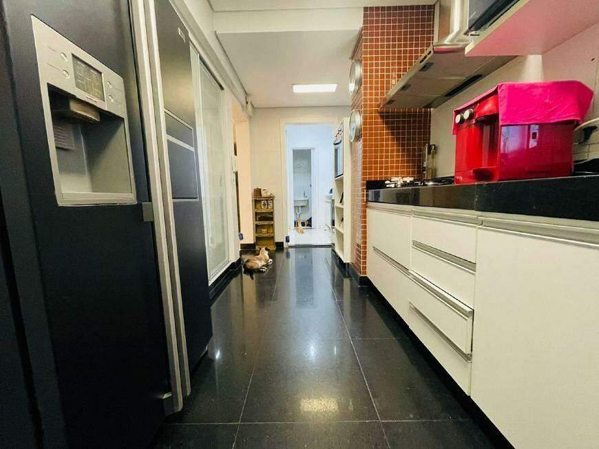 Cobertura à venda com 4 quartos, 230m² - Foto 18