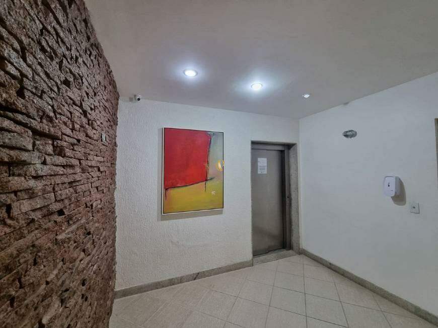 Apartamento à venda com 2 quartos, 100m² - Foto 23