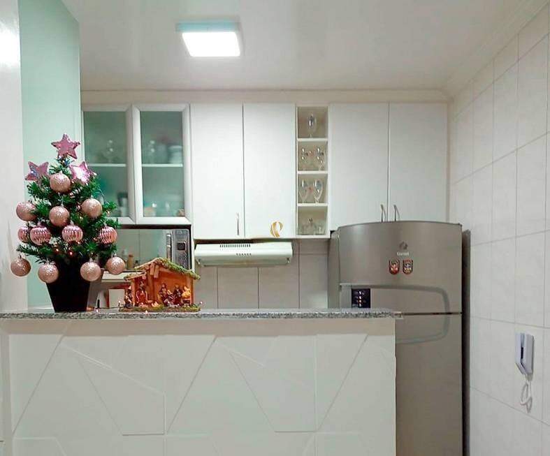 Apartamento à venda com 2 quartos, 48m² - Foto 3