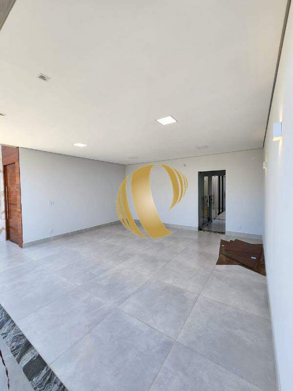 Casa à venda com 3 quartos, 223m² - Foto 16