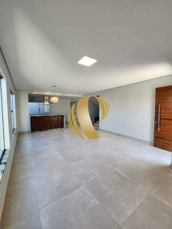Casa, 3 quartos, 223 m² - Foto 4