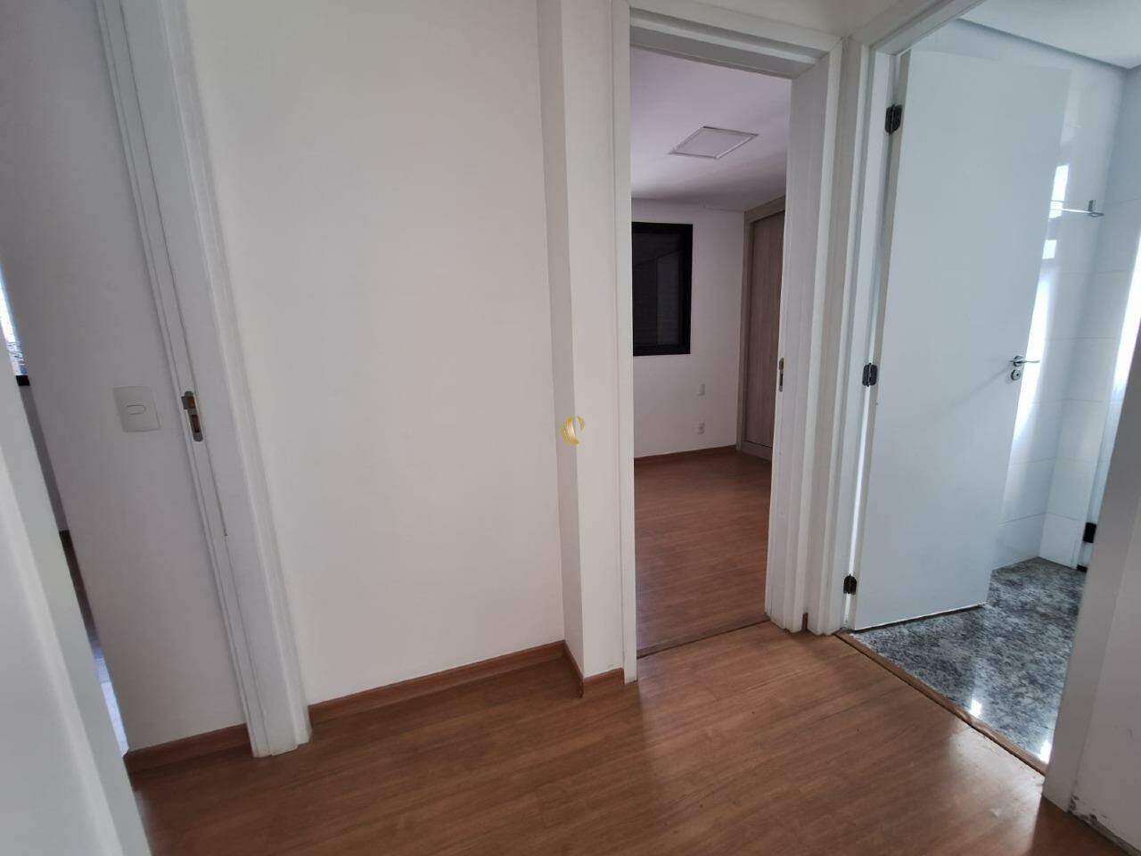 Apartamento à venda com 3 quartos, 85m² - Foto 22