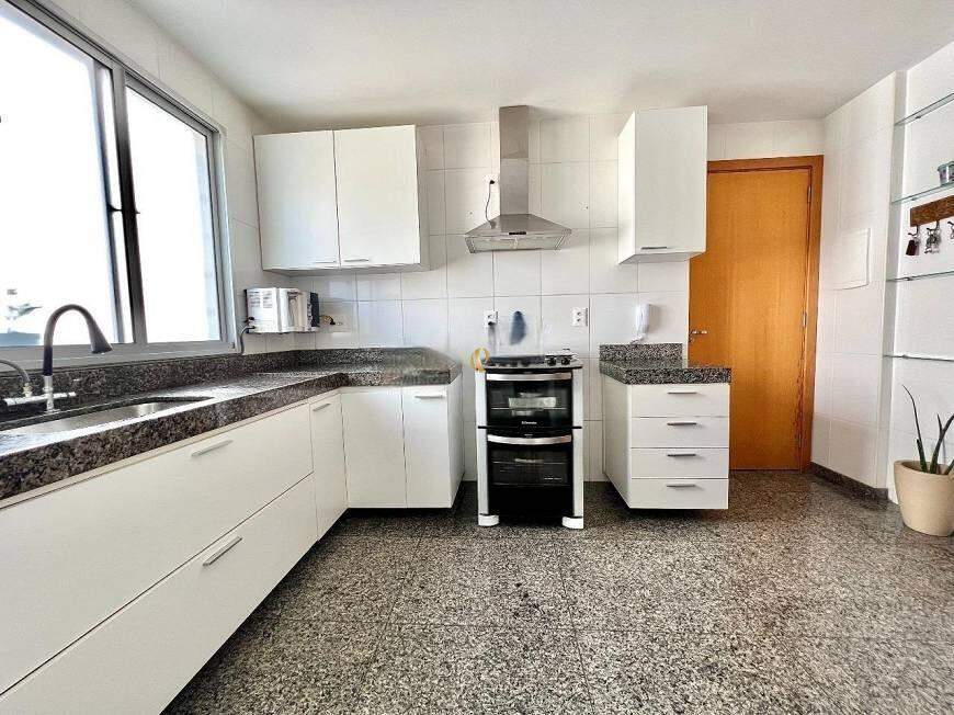 Apartamento à venda com 3 quartos, 100m² - Foto 9