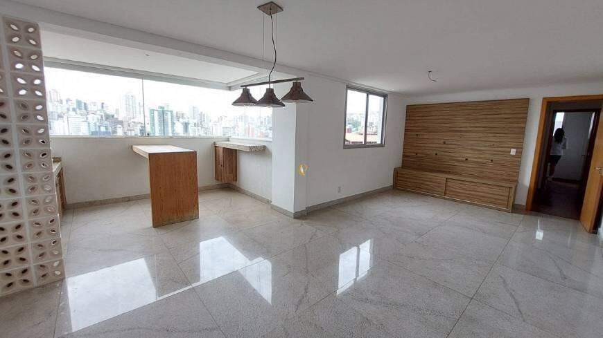 Apartamento à venda com 3 quartos, 110m² - Foto 1