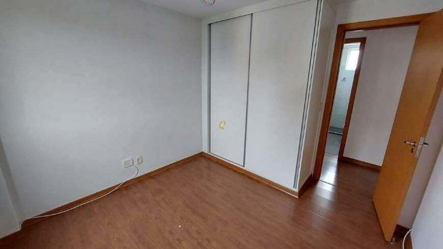 Apartamento à venda com 3 quartos, 110m² - Foto 14