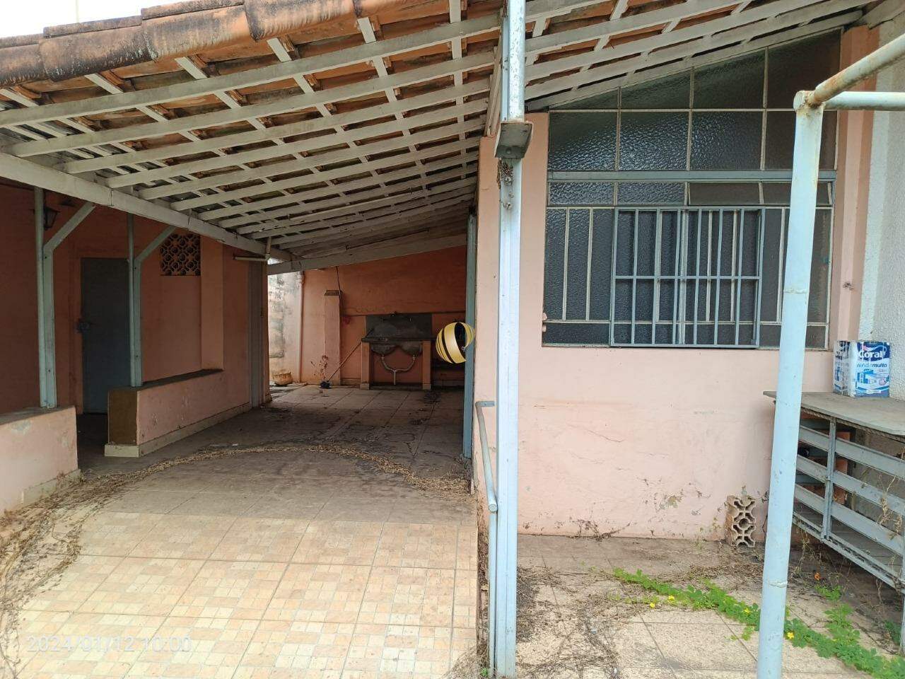 Casa à venda com 2 quartos, 120m² - Foto 12