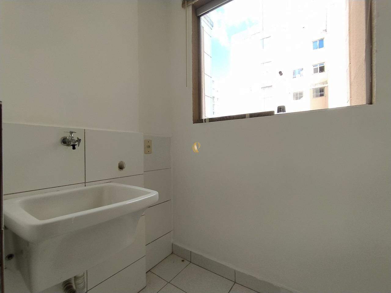 Apartamento à venda com 3 quartos, 80m² - Foto 12