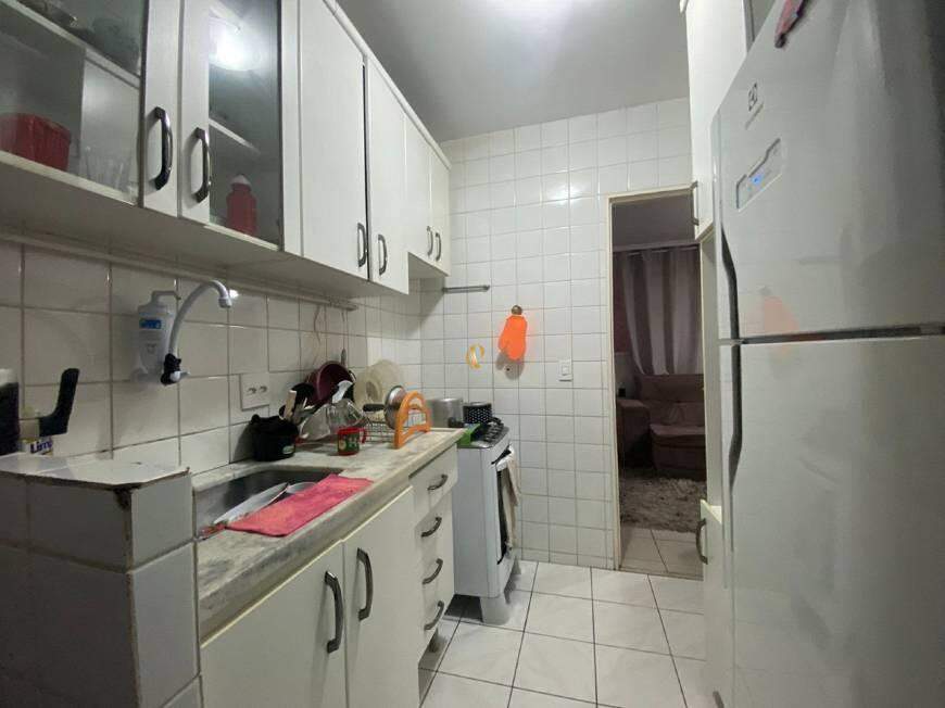 Apartamento à venda com 3 quartos, 60m² - Foto 11