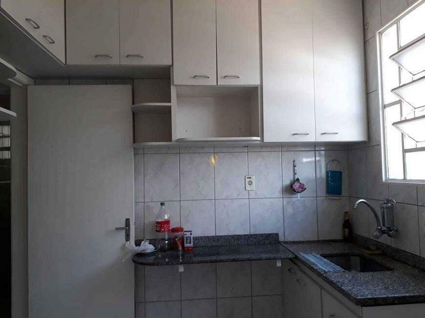 Apartamento à venda com 2 quartos, 50m² - Foto 5