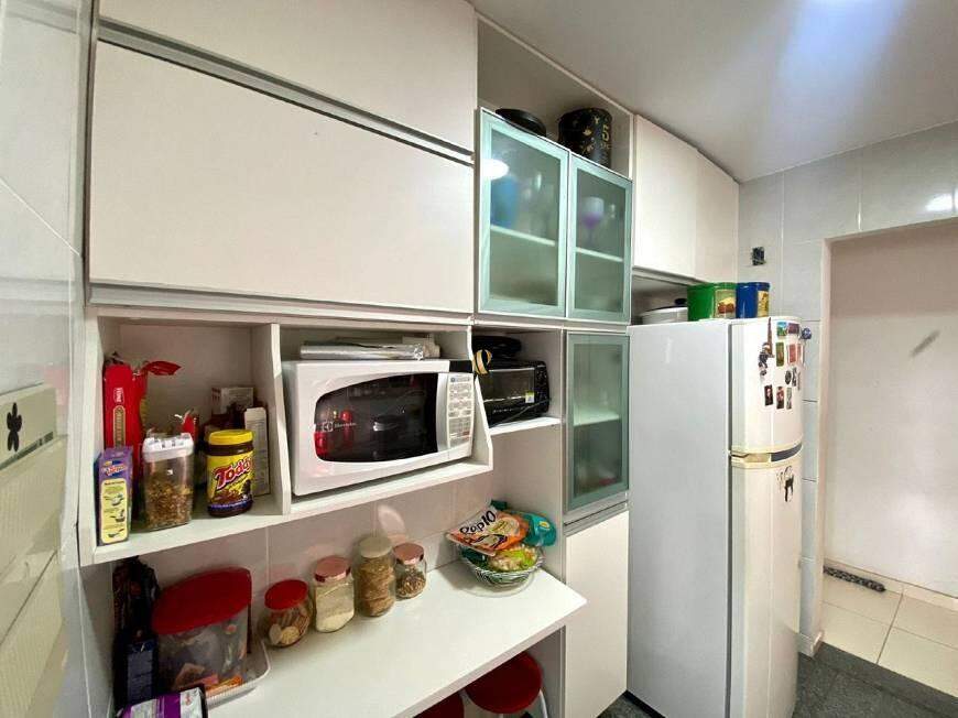 Apartamento à venda com 3 quartos, 83m² - Foto 10