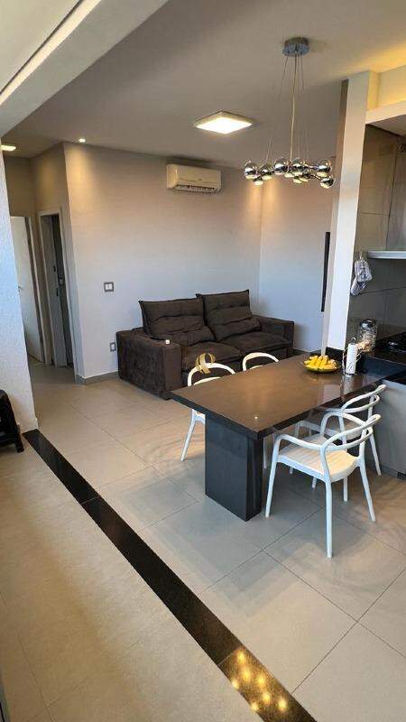 Apartamento à venda com 2 quartos, 52m² - Foto 2