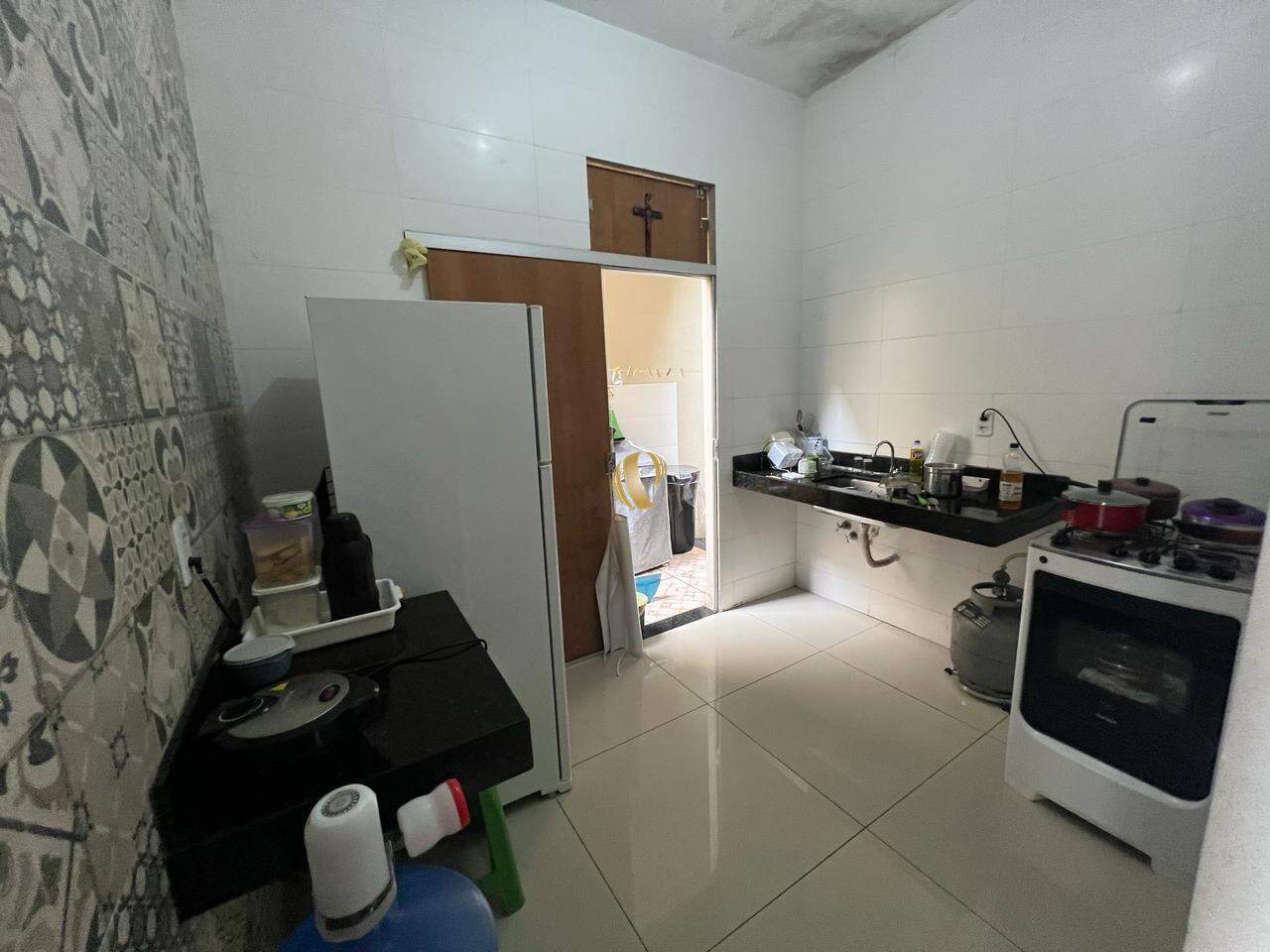 Casa à venda com 2 quartos, 55m² - Foto 13