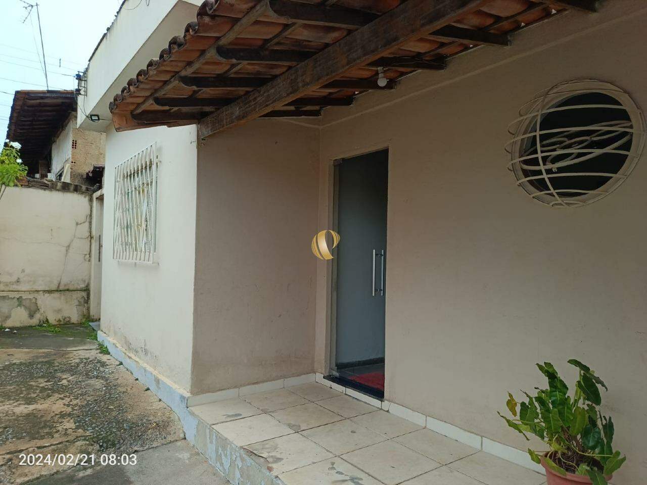 Casa à venda com 3 quartos, 70m² - Foto 3