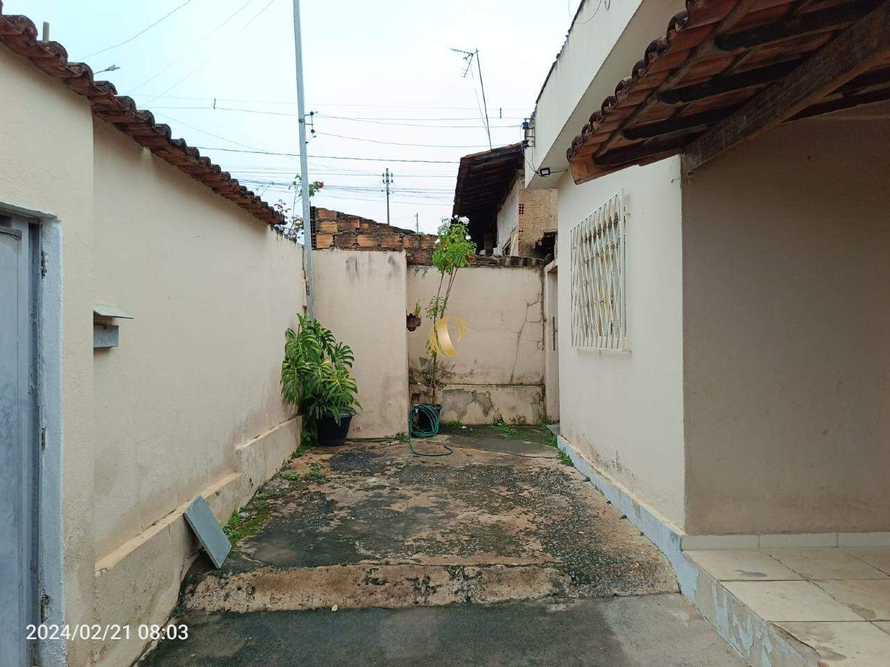 Casa à venda com 3 quartos, 70m² - Foto 4