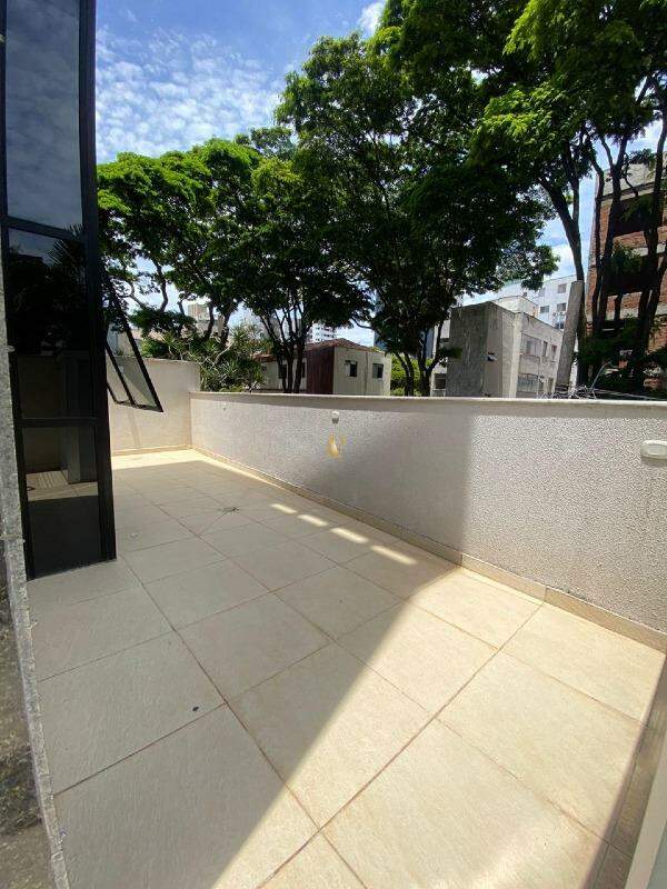 Apartamento à venda com 2 quartos, 61m² - Foto 7