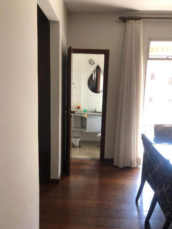 Apartamento à venda com 4 quartos, 213m² - Foto 7