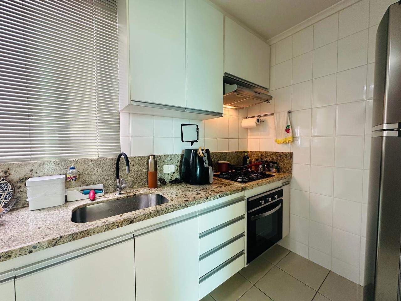 Apartamento à venda com 3 quartos, 85m² - Foto 13