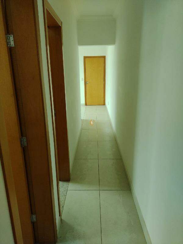 Apartamento à venda com 2 quartos, 58m² - Foto 7