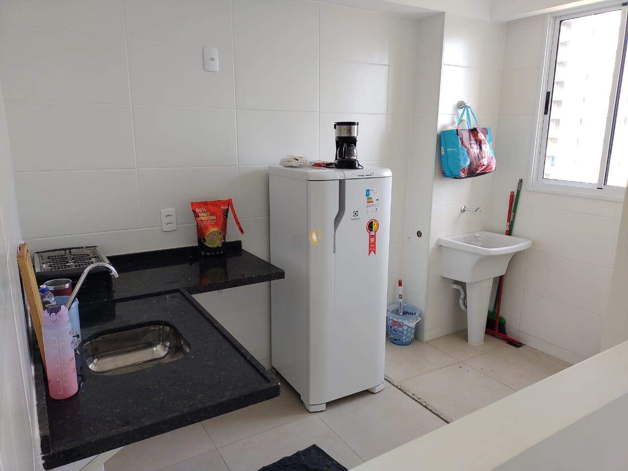 Apartamento à venda com 2 quartos, 58m² - Foto 4