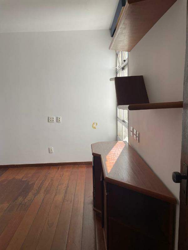 Apartamento para alugar com 3 quartos, 100m² - Foto 21