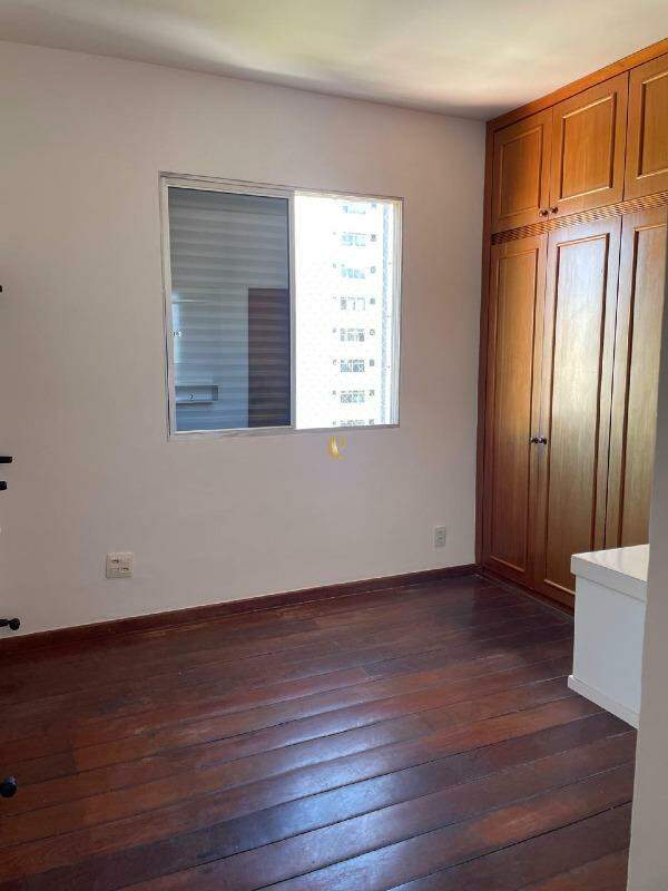 Apartamento para alugar com 3 quartos, 100m² - Foto 6