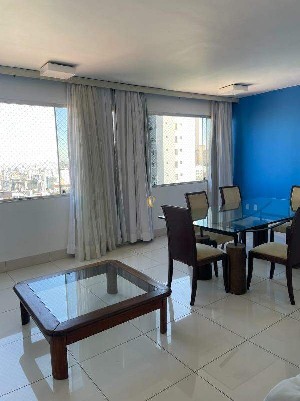 Apartamento para alugar com 3 quartos, 100m² - Foto 4