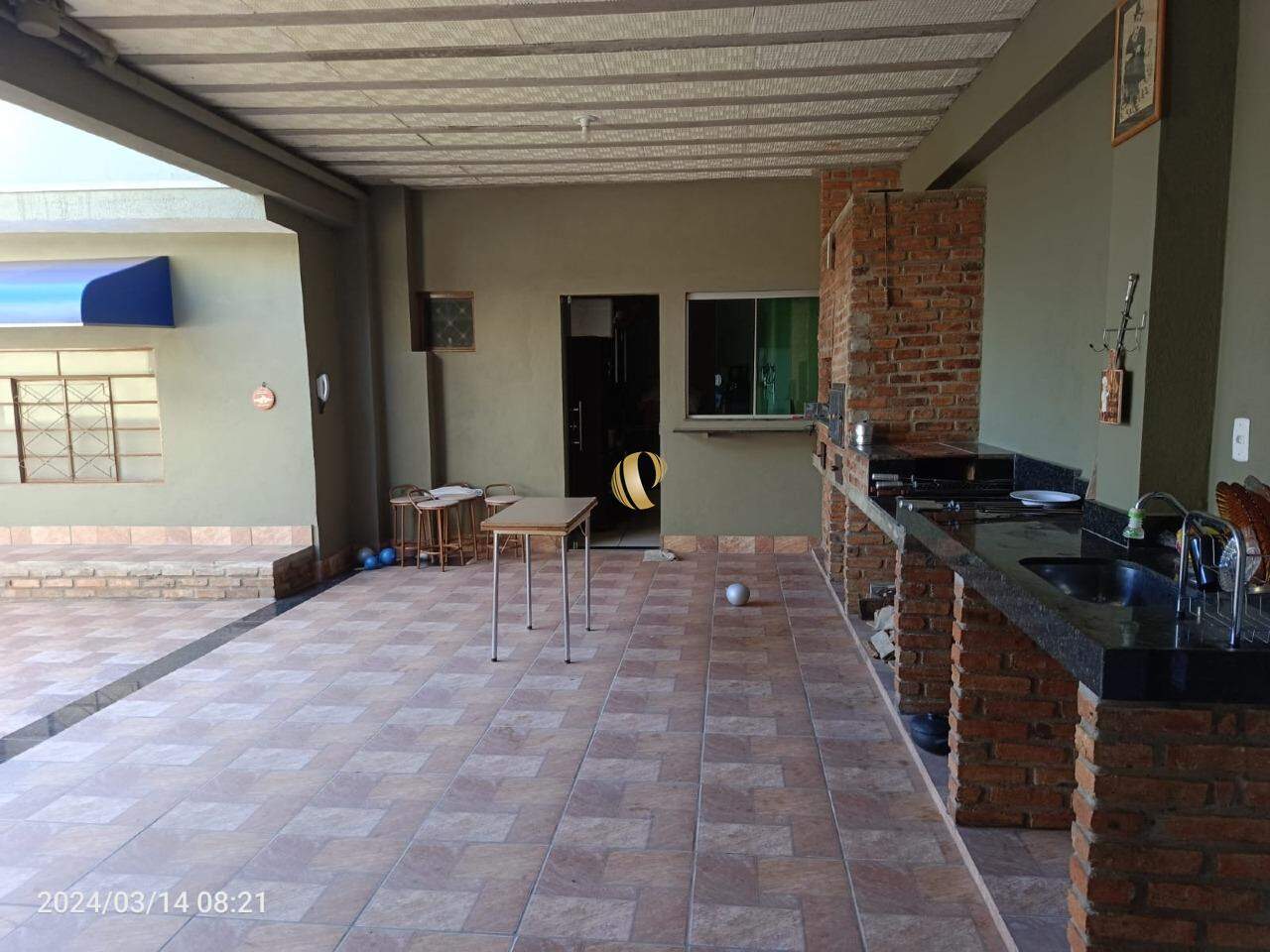 Casa à venda com 6 quartos, 239m² - Foto 18