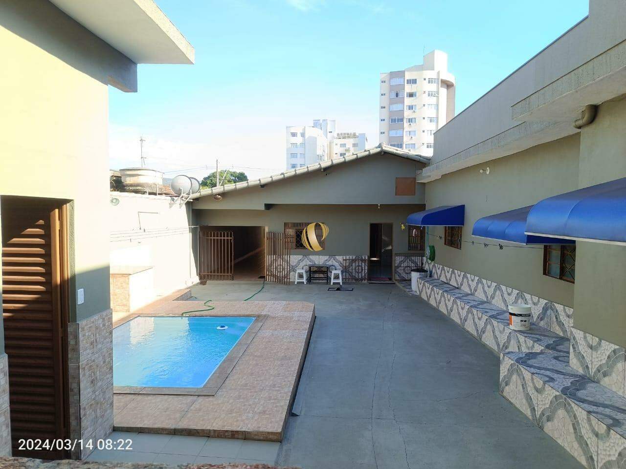 Casa à venda com 6 quartos, 239m² - Foto 25