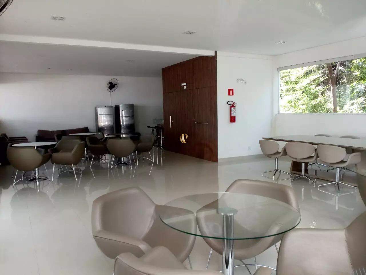 Apartamento à venda com 2 quartos, 64m² - Foto 15