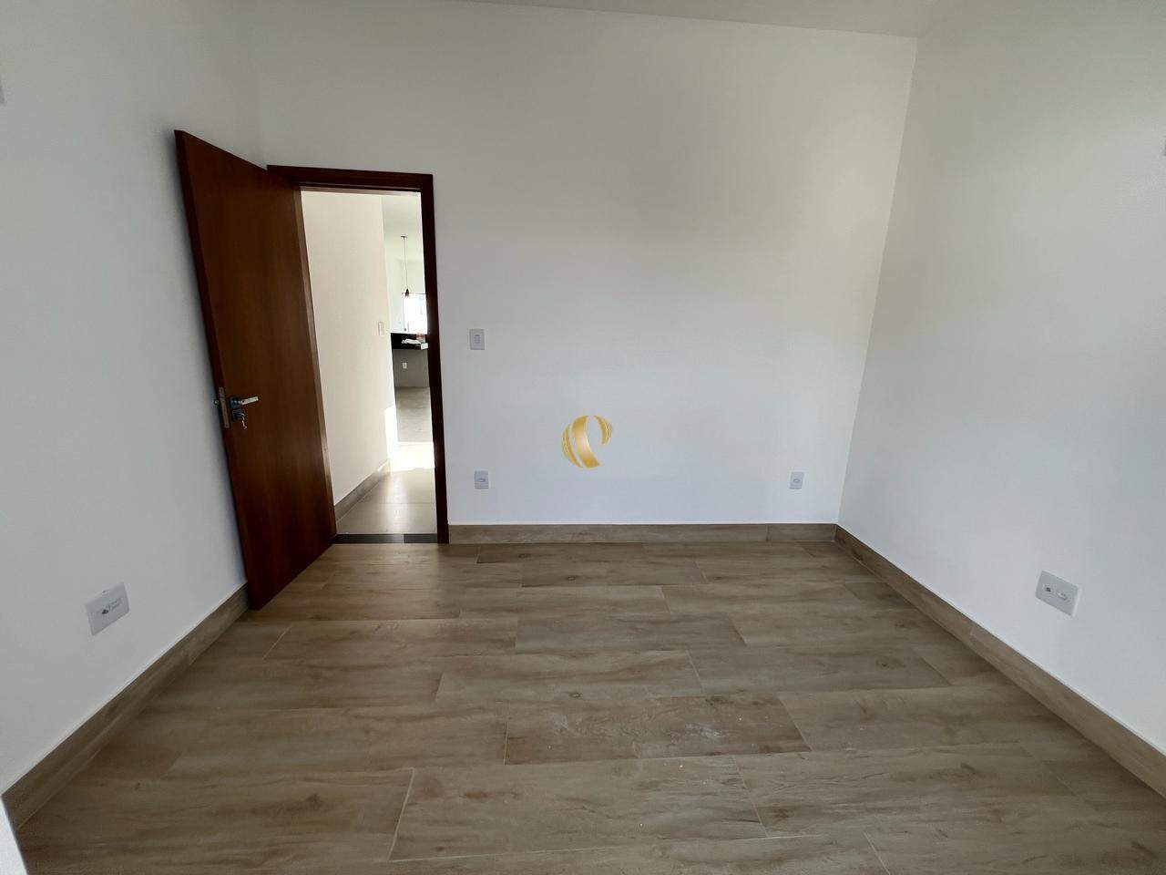 Casa à venda com 3 quartos, 120m² - Foto 11