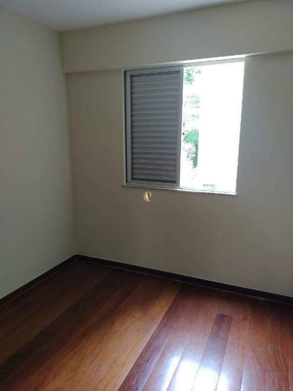 Apartamento à venda com 3 quartos, 86m² - Foto 17