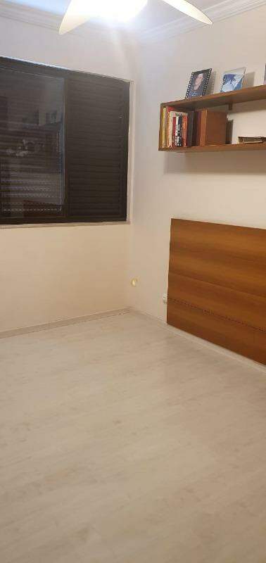 Apartamento à venda com 4 quartos, 194m² - Foto 25