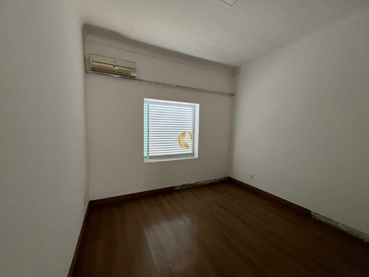 Casa para alugar com 8 quartos, 450m² - Foto 7