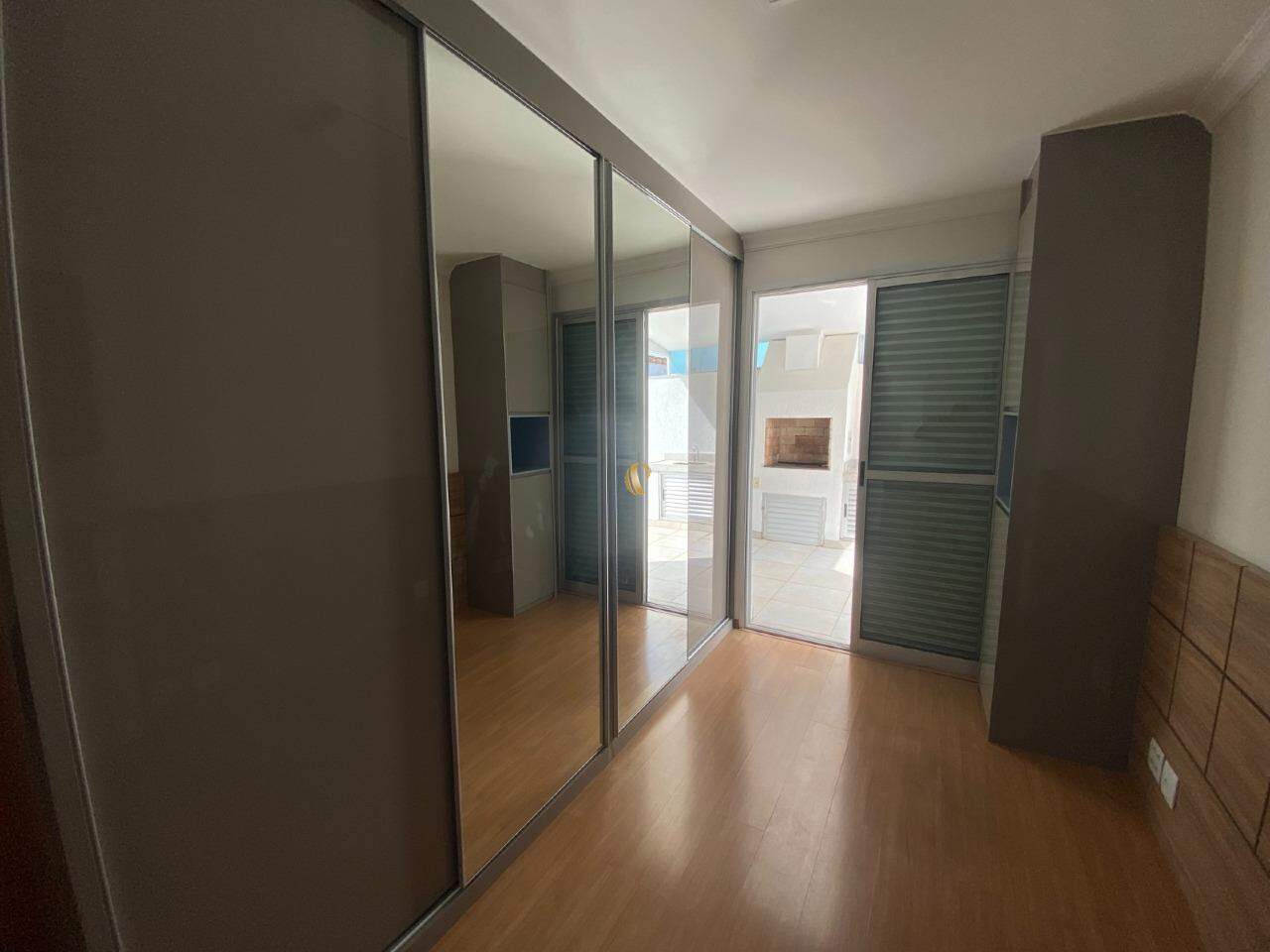 Apartamento à venda com 3 quartos, 192m² - Foto 21