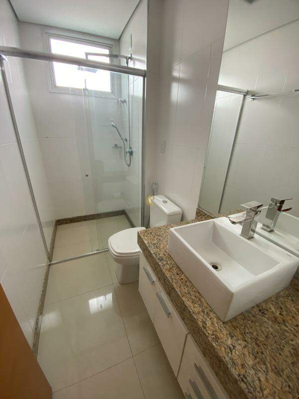 Apartamento à venda com 3 quartos, 192m² - Foto 19