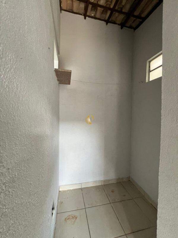 Casa à venda com 4 quartos, 146m² - Foto 5