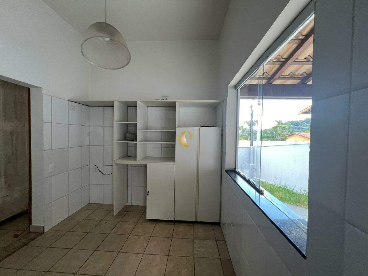 Casa à venda com 4 quartos, 146m² - Foto 11