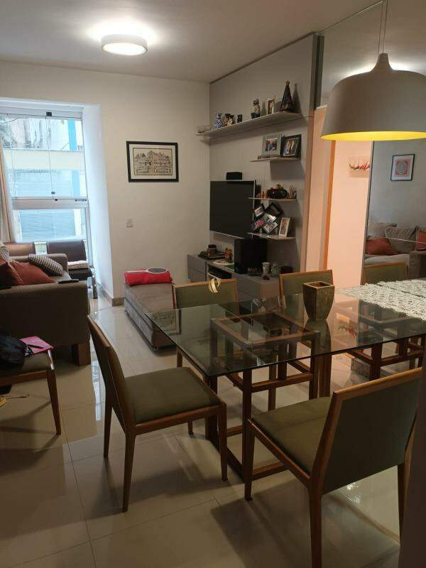 Apartamento à venda com 3 quartos, 115m² - Foto 1