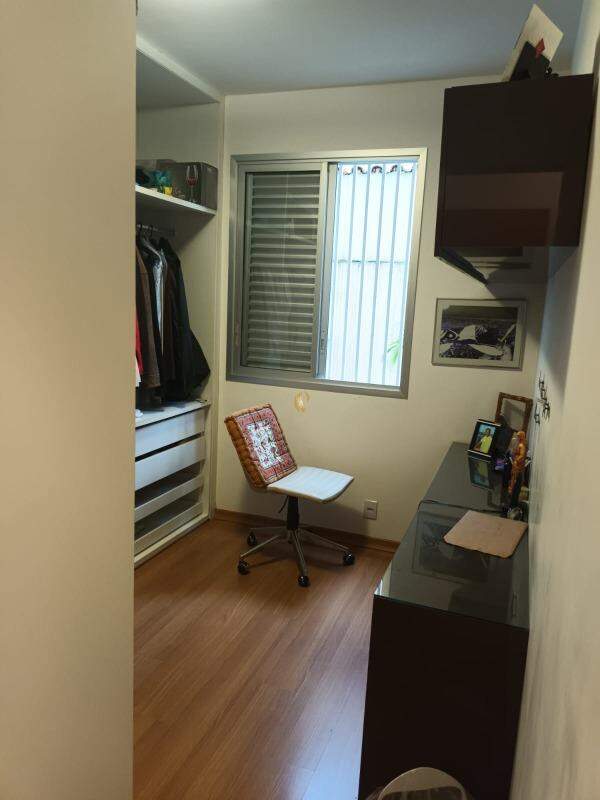 Apartamento à venda com 3 quartos, 115m² - Foto 19