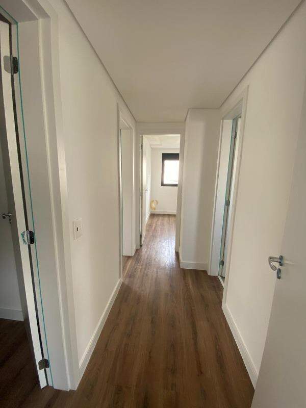 Apartamento à venda com 3 quartos, 122m² - Foto 22